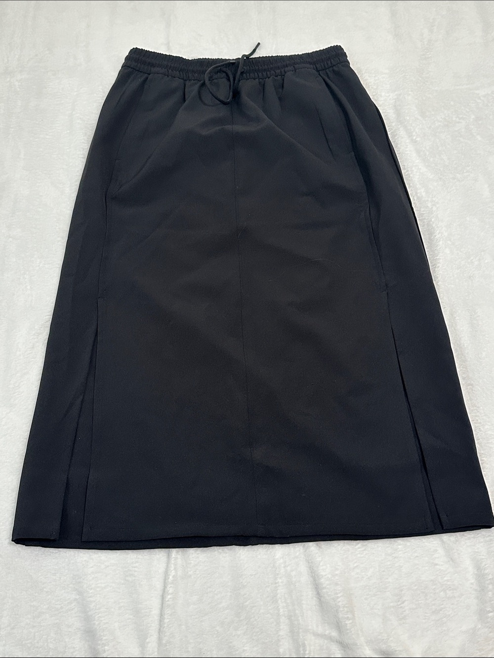 🍄 Athleta Midi Skirt